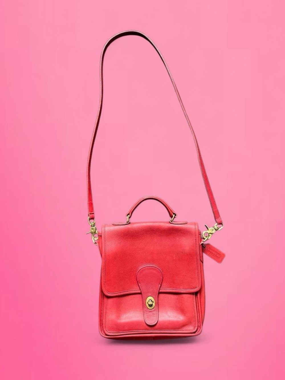 vintage coach station bag